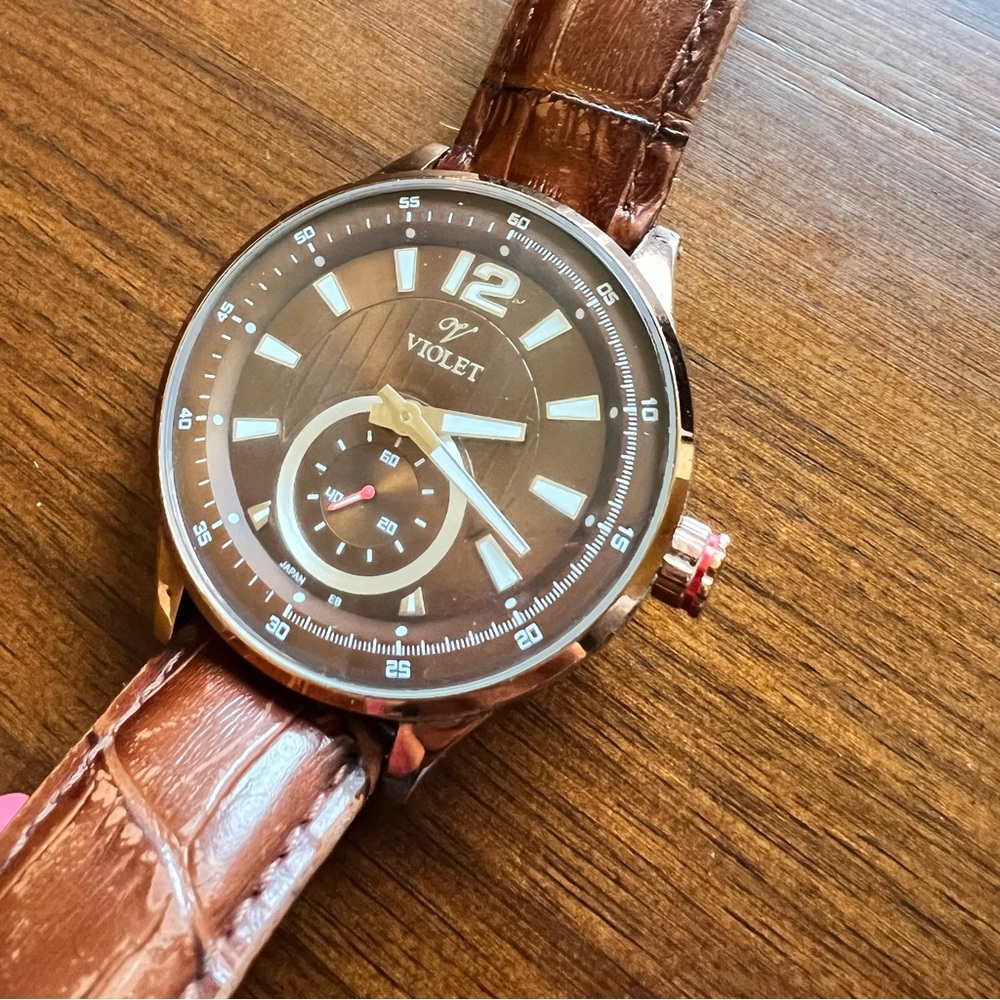 Violet Japan made mens watch